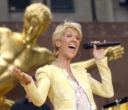 CelineDionWeb's tweet image. #OnThisDay in 2003, Céline Dion performed on the NBC 'Today' morning television show summer concert series...
#EnCeJour en 2003, au Rockefeller Center de New York, Céline Dion a participé à la série de concerts de...
#CelineDion #CélineDion @celinedion
celinedionweb.com/en/event/today…