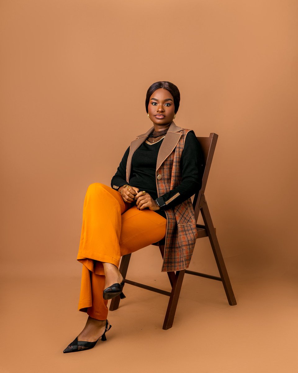 Medicdesigner's tweet image. This is 30.
Not perfect.
Not all figured out.
But powerful.
Becoming. Rooted. Whole.

I’ve known delay and silence — but never without God.
Here’s to choosing myself, loving wisely, rising gracefully.
#Chapter30 #Becoming #Graced

📷 @Perka_flash