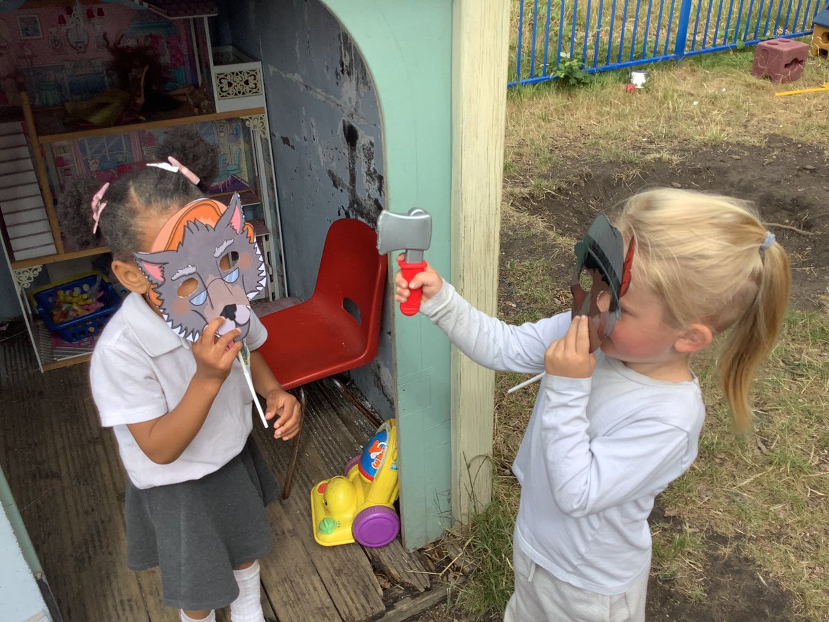 This week, Nursery have enjoyed acting out the story ‘Little Red Riding Hood’.