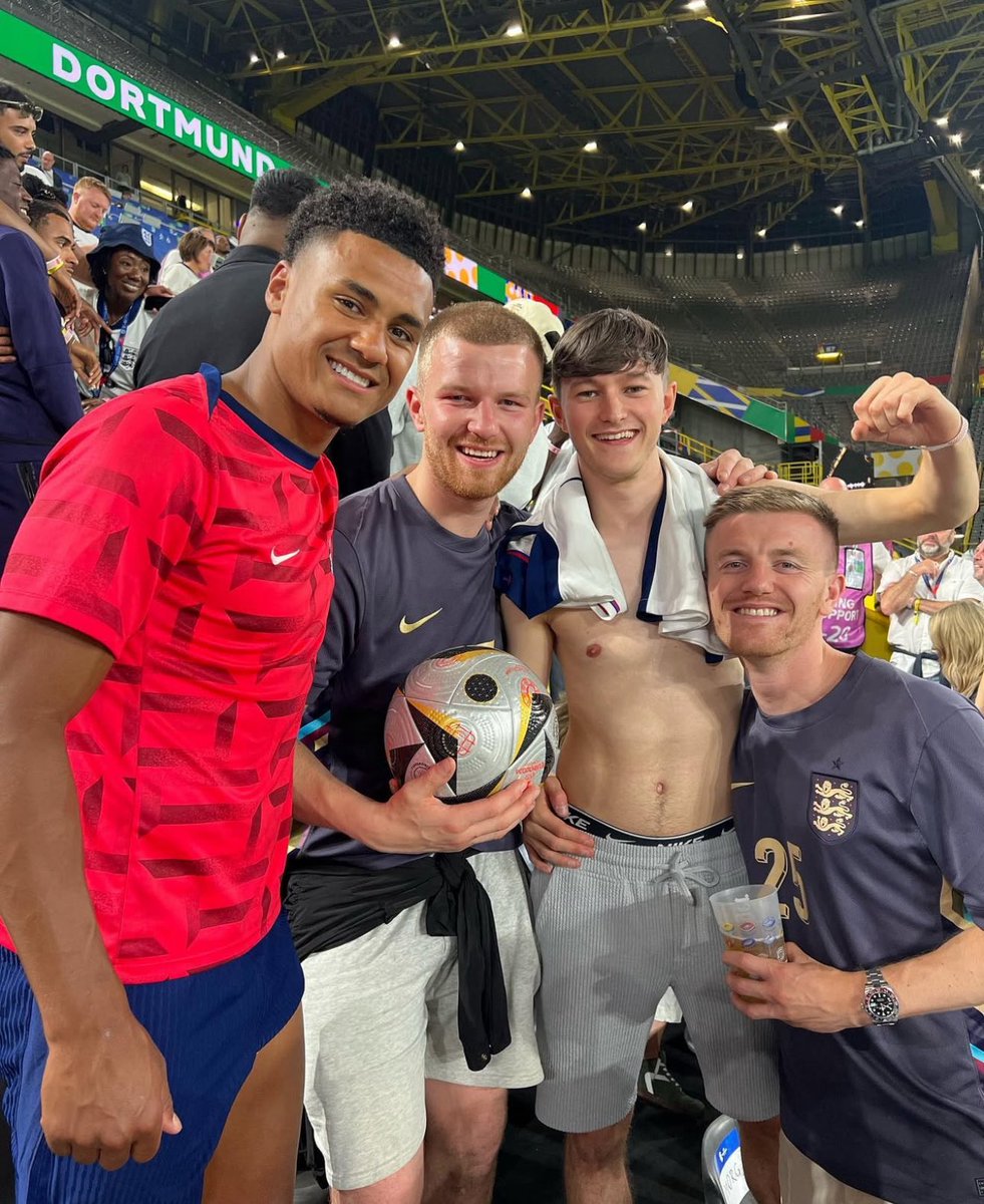 Ben Fyles tweet media