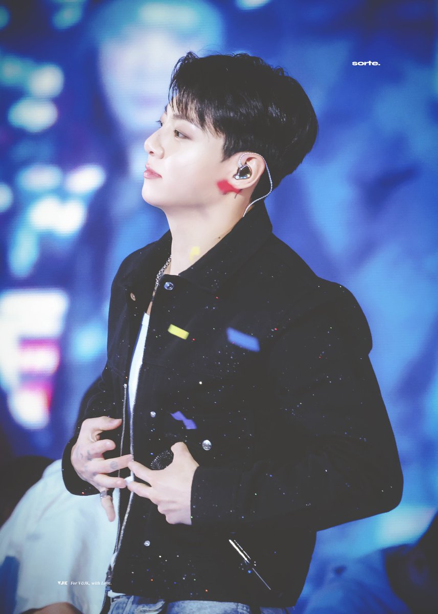 SORTE613's tweet image. Lovely side view😘💕💕
250613 HOPE ON THE STAGE 정국 HQ
#JUNGKOOK #정국 #JK #グク