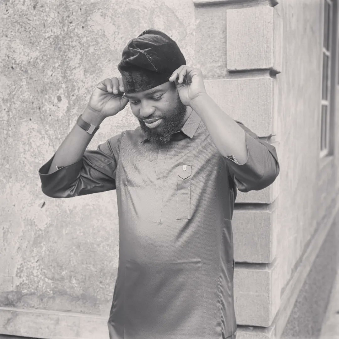 hemzyibr's tweet photo. I . H . E. M. Z . Y https://t.co/0HC3C7uxDA