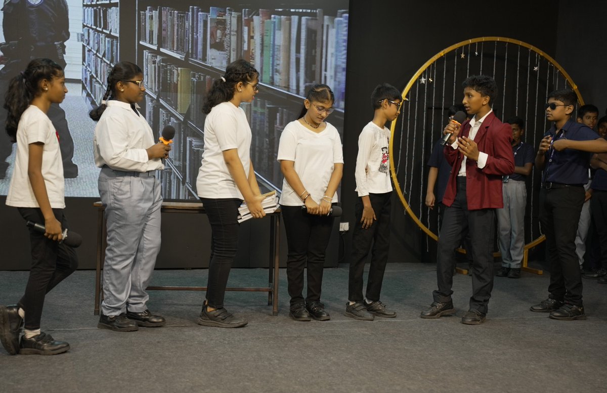 stbrittos's tweet image. 🤝 TEAM = Together Everyone Achieves More!
Class VIII.A’s assembly at St. Britto’s Academy focused on Collaboration, reminding us that teamwork builds success. 🌟👏
📍 stbrittosacademy.edu.in | 📞 9840866053
#ClassAssembly #Collaboration #VIIIA #StBrittosAcademy #Teamwork