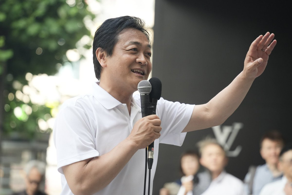 gen_fukuda's tweet image. 昨日は岡山で榛葉幹事長、今日は広島で玉木代表を迎え街頭演説会。昨年の衆議院選挙から推していただいている皆さんにも再会する事が出来てまだまだ国民民主への期待を感じられる演説会でした❗️猛暑の中お越しいただいた皆さんありがとうございました‼️

youtube.com/live/Uz6nXf4Jd…

#手取りをを増やす夏…