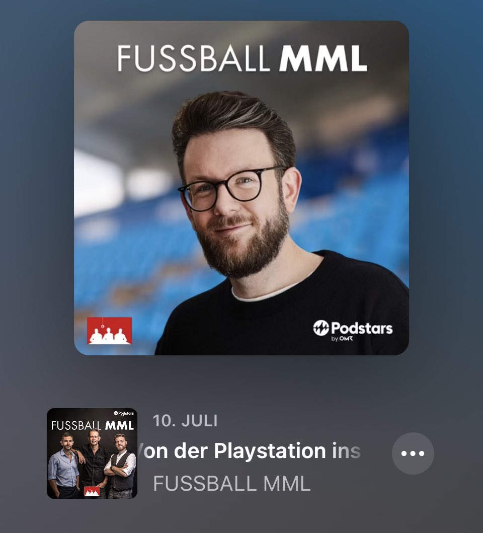 Ist schon geil, wenn man sich mit dem Typen, mit dem man gerade im Urlaub ist, in die hinterste Ecke der Poolbar zurückzieht um über die vollgepisste Dortmunder Innenstadt zu philosophieren, und das dann ein Fußball MML Special nennen darf. <a href="/MickyBeisenherz/">Micky Beisenherz 🍌</a>