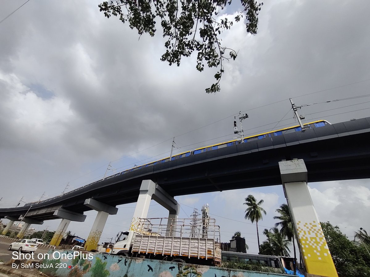 SAMSELVA8's tweet photo. Mankhurd station matro #matro #mankhurd #MumbaiMetro https://t.co/cvKvUOYNPv