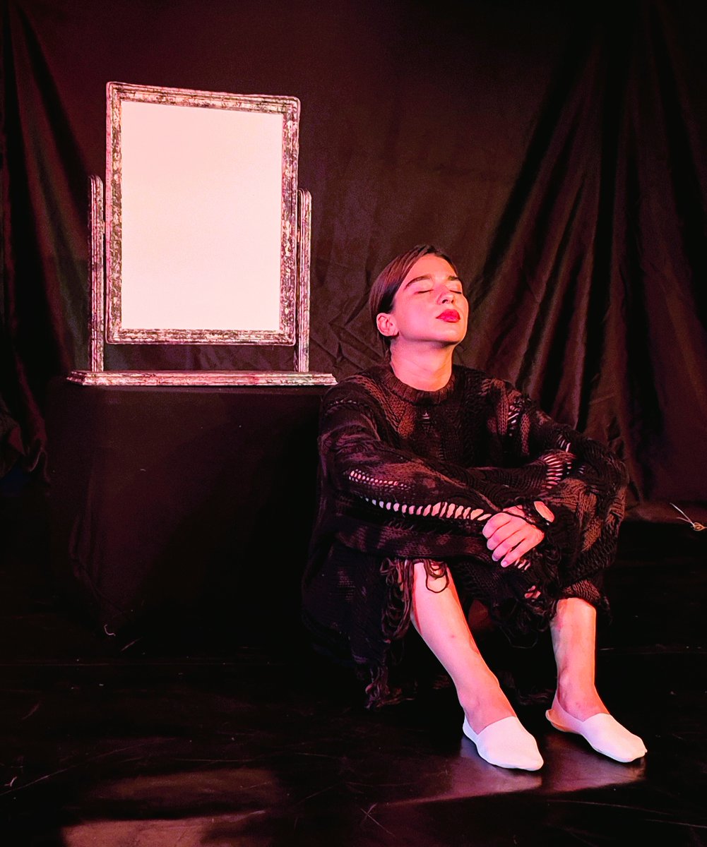 jowildman's tweet photo. 'No Room at the Inn'  at the Tunbridge Wells Fringe

... Come along and support this great new play on it's Edinburgh preview .. don't let it become  'Not many in the Audience' ...

Tickets for tonight and tomorrow are just  £5
https://t.co/J6d9JAdEu9 https://t.co/djnFms5YM0