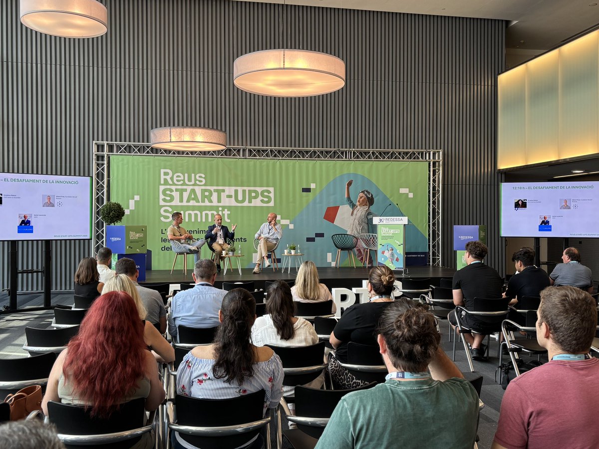 RedessaReus's tweet photo. @TecnoCampus @ICEX_ @enisa @Localboss_app @accio_cat ⚙ Seguim amb els debats de les taules rodones. Ara, el desafiament de la innovació amb:
@tecnovelero i @BeselfBrands.
Creativitat, adaptabilitat i visió de futur com a motors de canvi. https://t.co/2uB1fOUrpT