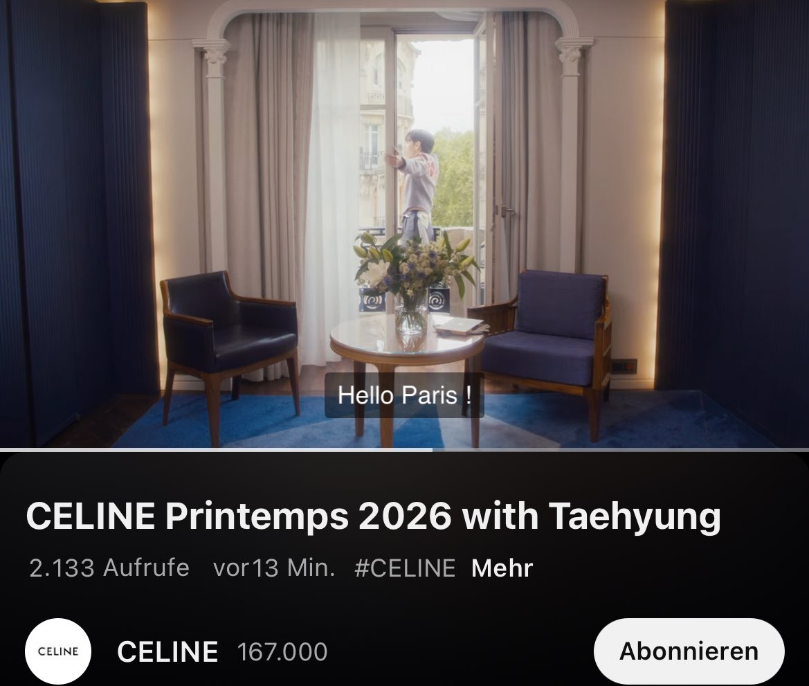 LovetaetaeRa's tweet image. Bonjour Paris! Our KIM TAEHYUNG is here!

KIM TAEHYUNG
#VxCelineFashionShow 
#TAEHYUNGxCELINE
#CelineBoyV 

CELINE Printemps 2026 with Taehyung youtu.be/0CdsR1_wRQo?si… via @YouTube