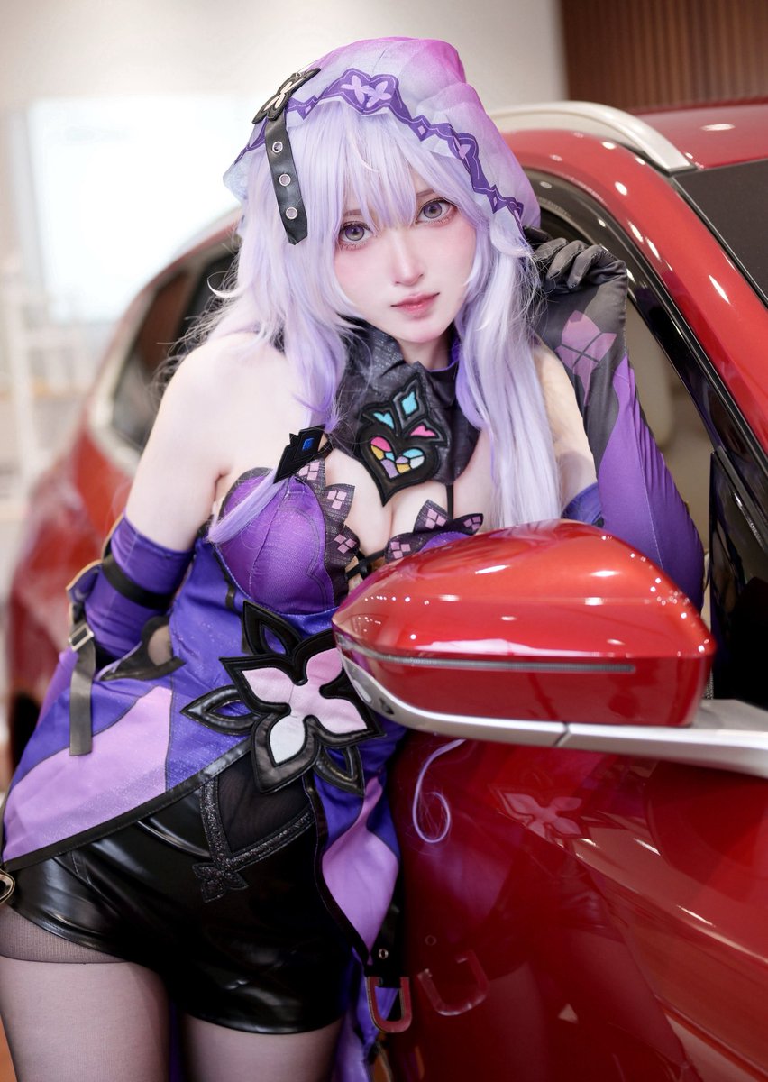 Blackswan💜🖤cos