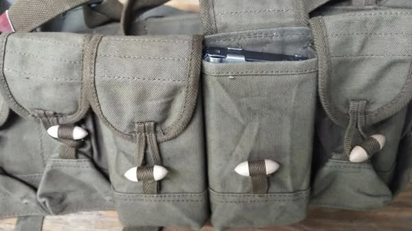 GlobalMilSurp's tweet photo. When the Chicom SKS chest rig was designed, no one could have imagined that it could accommodate the "ENEMY'S" magazines.
What an amazing coincidence, isn't it?
#Chicom #Tactical #Militarysurplus #Chestrig #SKS https://t.co/Y6CVA6xgcz