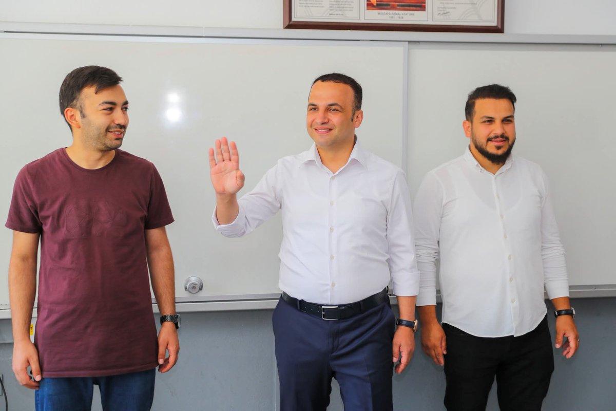 📍Ali Rıza Demircan İlkokulu

Türkiye Gençlik Vakfı (TÜGVA) Fatsa Şubesi tarafından düzenlenen yaz dönemi Kur’an Kursu'nda eğitim gören yavrularımızı Başkan Vekilimiz Muharrem Okyay Sarıhan, TÜGVA Ordu İl Temsilcisi Ömer Faruk Yücedağ, Yüksek İstişare Kurulu Üyesi Enver Demiral