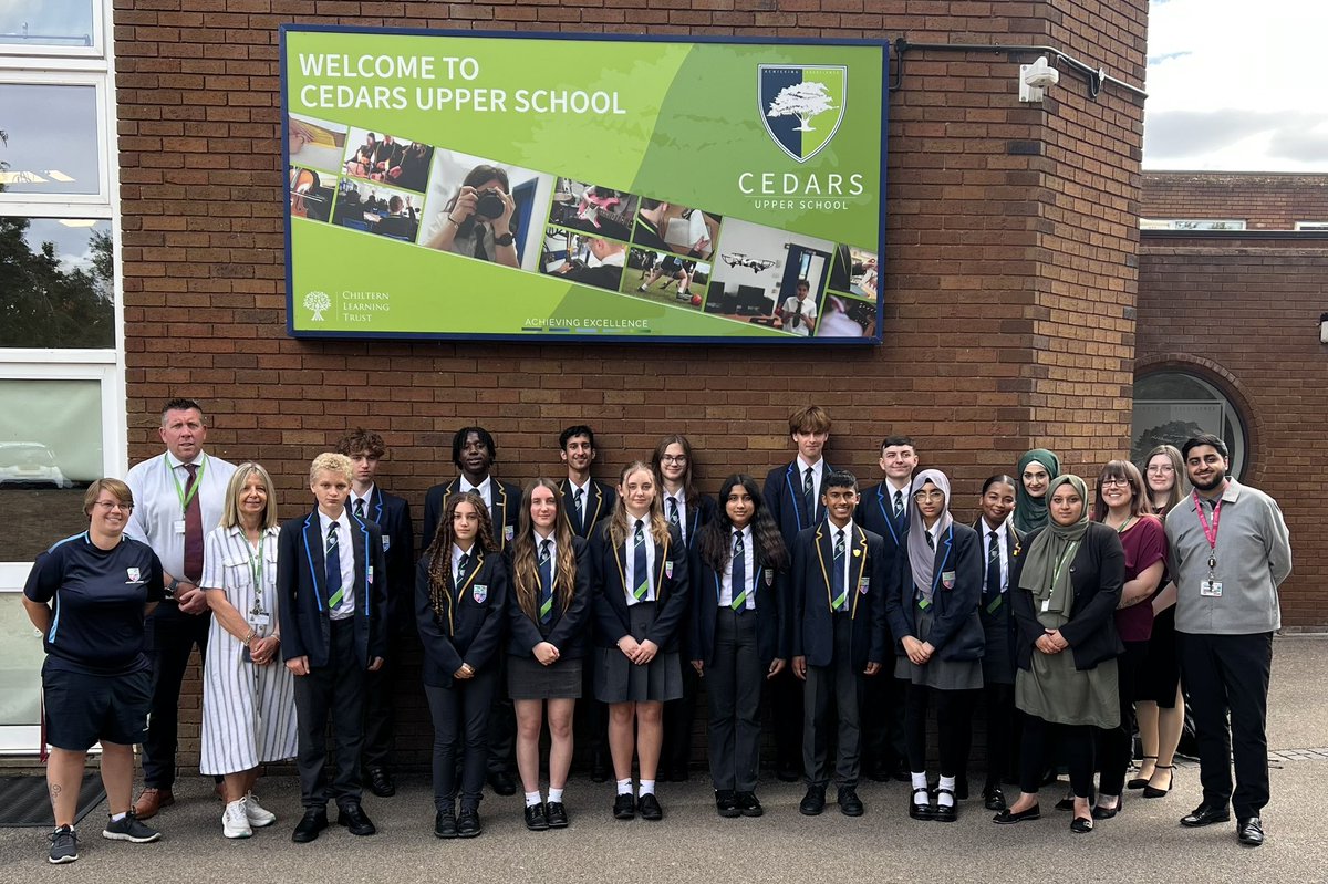 ChilternMMA's tweet image. This week, our Year 10 More Able students had a brilliant opportunity to explore post-16 options at @Cedars_Upper . They were particularly inspired by lessons in Criminology, Fashion, and Economics — a fantastic insight into future pathways! 🚏👏🏼

Thank you @Umara1Qureshi !