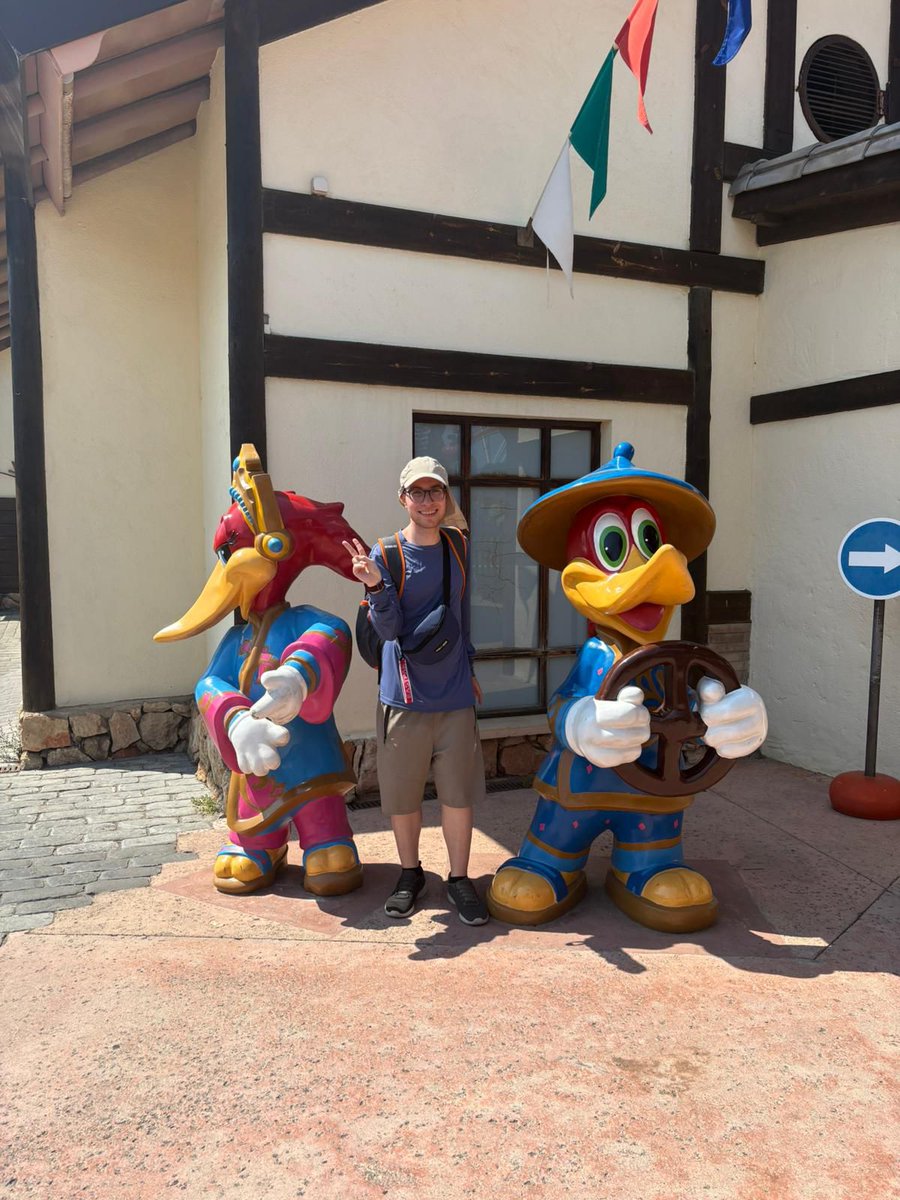 CFPMaresme's tweet image. És temps de GAUDIR!🎉
 
Treballem en les nostres habilitats, vinculació i benestar, també, fent activitats lúdiques. La última: Port Aventura. 

Amb el suport del Departament de Drets Socials i Inclusió de la Generalitat de Catalunya. 

Un dia per recordar! 😊