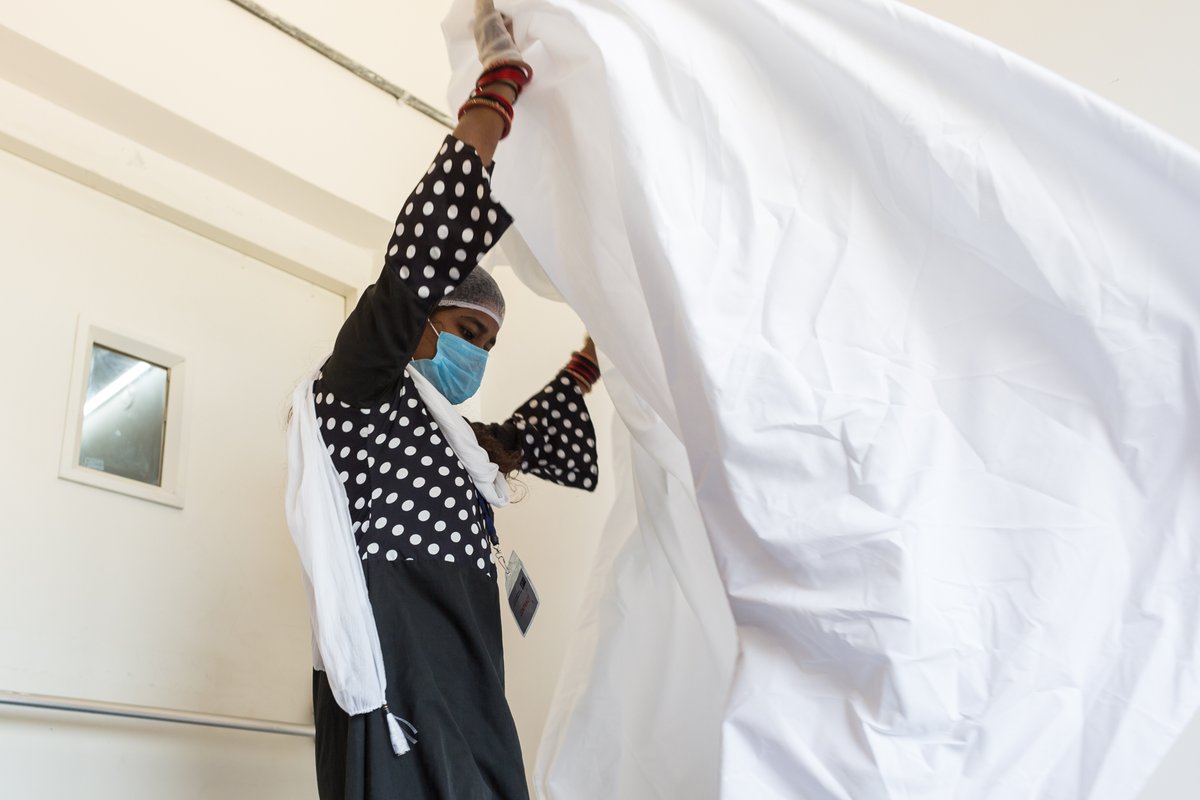 As part of Saamuhika Shakti, our partner Enviu Textiles is tackling the challenge of institutional textile waste through their venture Second Spin. 

Second Spin’s model works across India to recover end-of-life linens from hotels, hospitals, and other institutions — turning