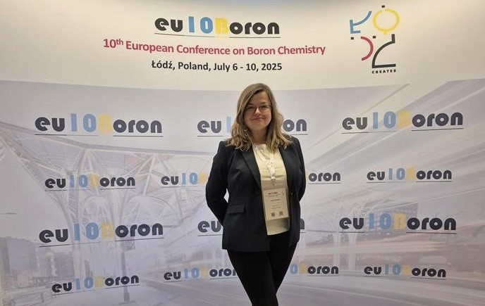 Molecure tweet media