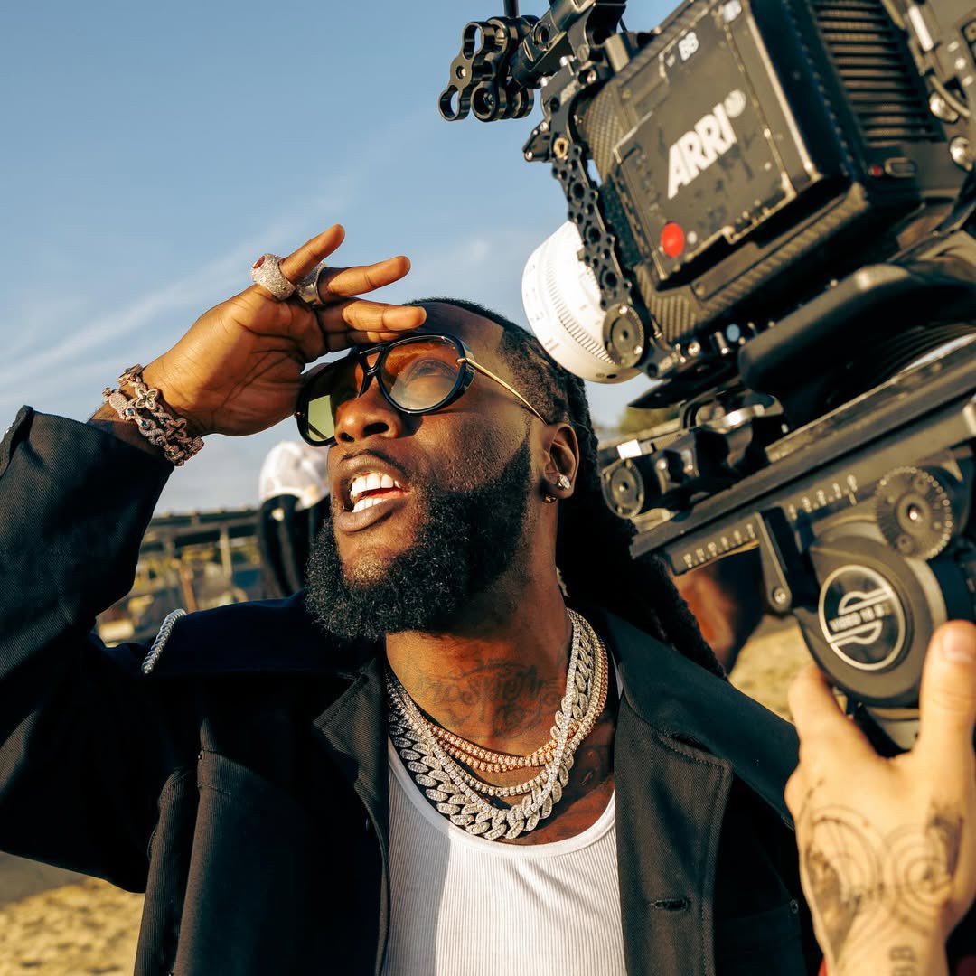 1BENNY7G's tweet image. 12 HOURS AWAY FROM NO SIGN OF WEAKNESS ALBUM! ⏳