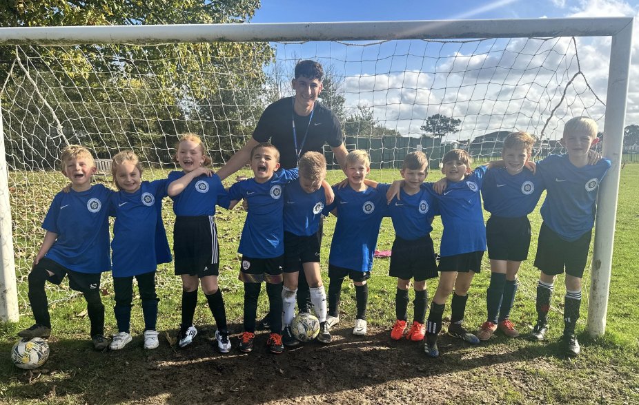 LegacySportYorkshire (@legacysportyrks) on Twitter photo Wishing a very happy birthday to Mr Butler from <a href="/RichmondHillPA/">Richmond Hill PA</a>!
We hope you have a great day 💜 Wishing a very happy birthday to Mr Butler from <a href="/RichmondHillPA/">Richmond Hill PA</a>!
We hope you have a great day 💜
