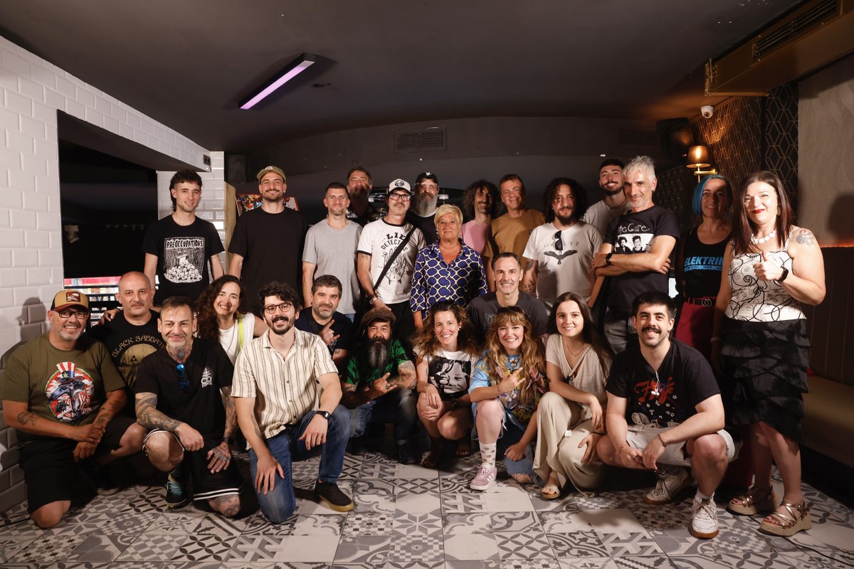 🅱🎸 "La Muestra de Metal, Pop-Rock Aste Nagusia" erakustaldiaren 38. edizioak bere karteleko 16 kontzertuak aurkeztu ditu. 

🔗 labur.eus/qp8kjcrp

#AsteNagusia2025