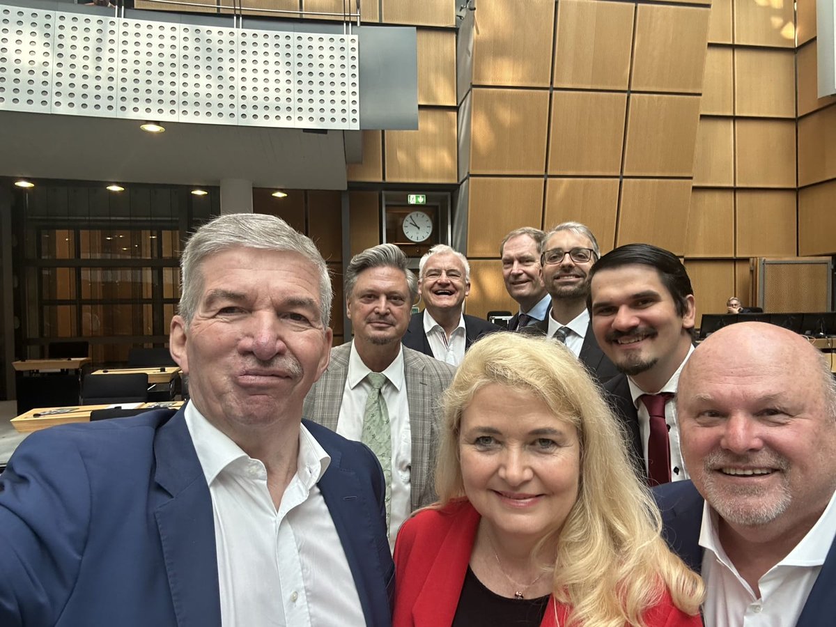 Letzte Plenarsitzung im Berliner Abgeordnetenhaus vor der Sommerpause! Wir geben nochmal alles!