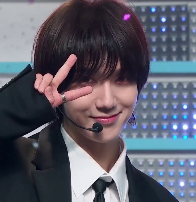 Daily Yesung • 예성 • イェソン • 艺声 (@daily_yesung) on Twitter photo 