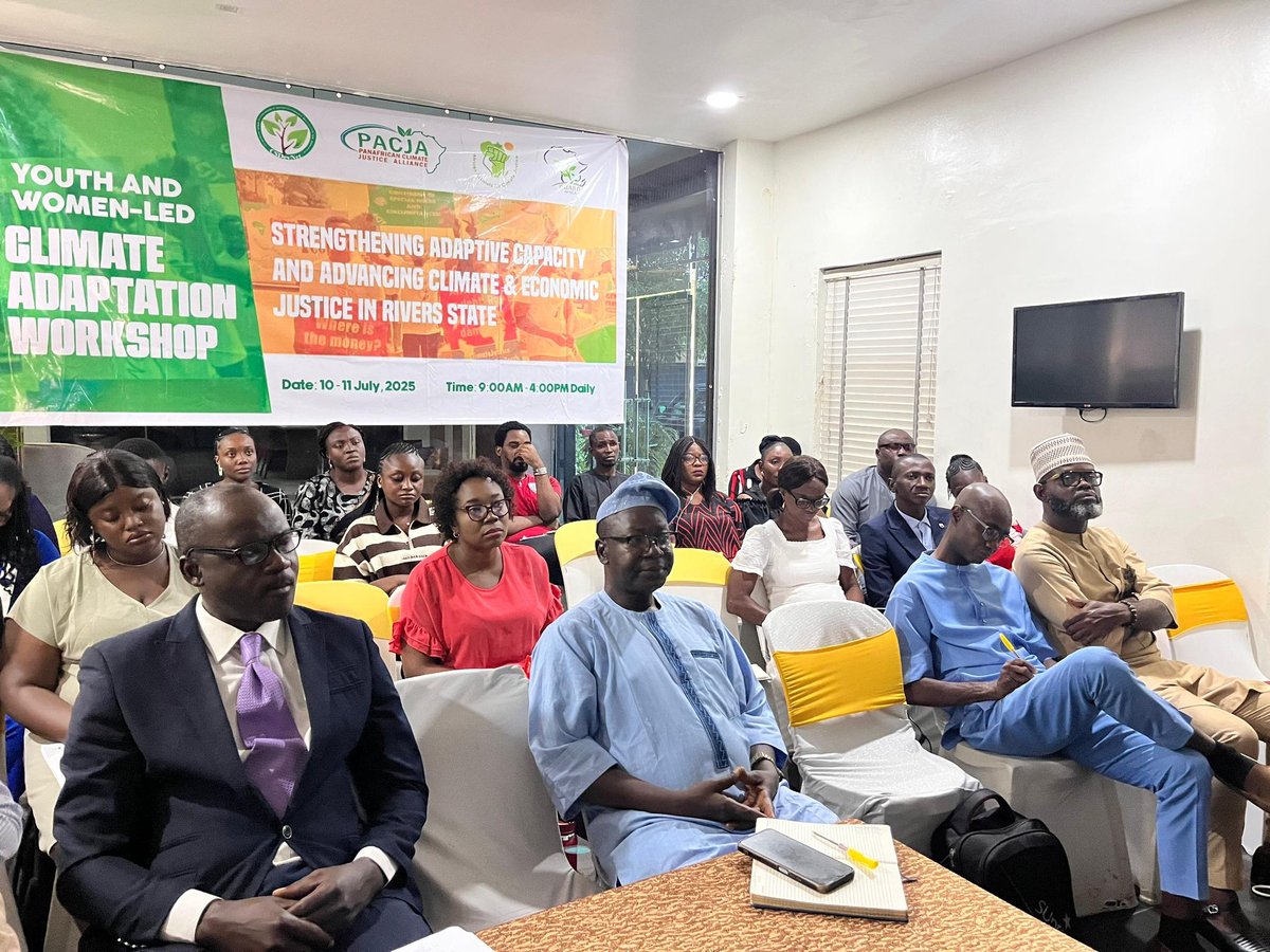 CSDevNet1's tweet image. ๐Day 1
NNC @CSDevNet1_Steve opens the #EmpoweringResilience workshop with a call to action on Youth & Women-Led Adaptation & Economic Justice.
A milestone for inclusive, climate-smart development in Rivers State. ๐ฑ๐ช
#ClimateJustice #RiversState #YouthLead #WomenInClimate