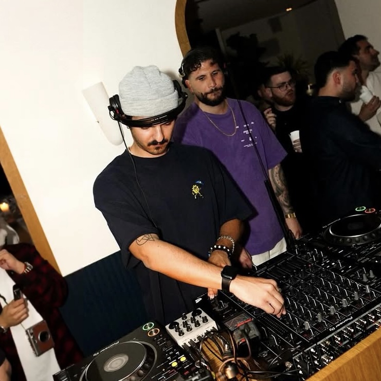 SpinninDeep's tweet image. We&apos;re thrilled to announce that unfazed - A Gira has landed at #7 on @beatport &apos;s top-selling tracks of 2025 (so far) 🙌 Huge thanks to everyone supporting!

#spinnin #spinnindeep #unfazed #beatport