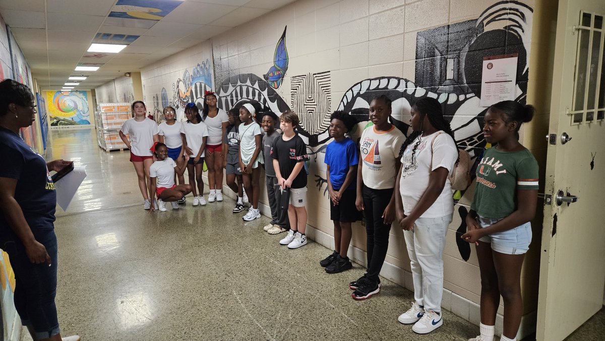 DunbarMagnet's tweet image. Day 1 of Tiger Camp! #DunbarDoesItBEST #LearningLeading #GrowingGreatness