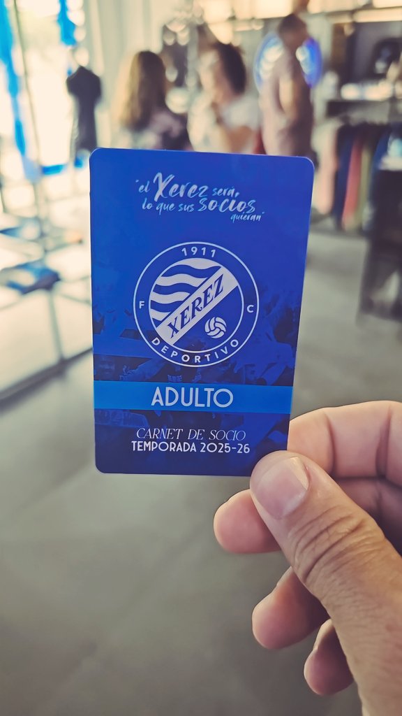 <a href="/XeREDcistas/">Red Xerecista</a> <a href="/XerezDFC/">XEREZ DEPORTIVO</a> +2 Renovados 
+2 Nuevas altas

Este año tiene un color especial

<a href="/XerezDFC/">XEREZ DEPORTIVO</a>