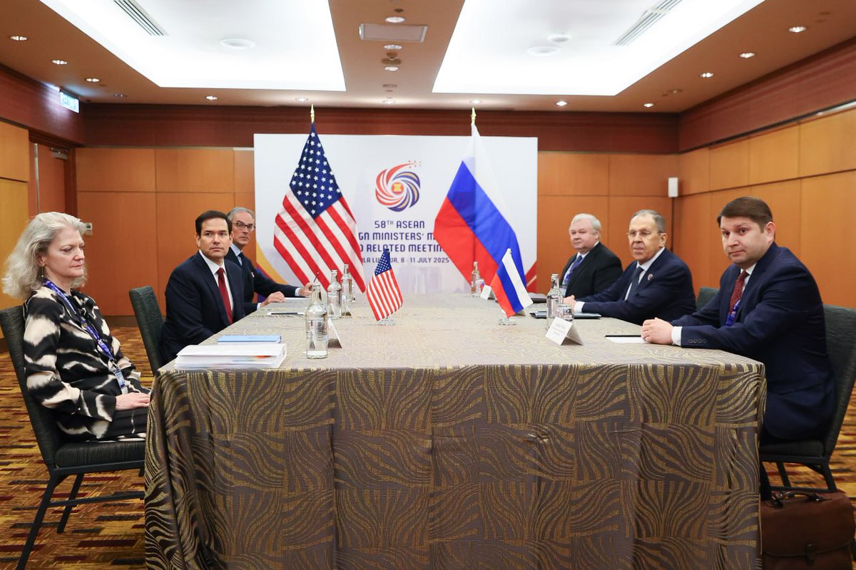 MFA Russia 🇷🇺 (@mfa_russia) on Twitter photo 🇷🇺🇺🇸 Russia's Foreign Minister Sergey Lavrov and US Secretary of State <a href="/marcorubio/">Marco Rubio</a> hold talks on the sidelines of #ASEAN events
📍 Kuala Lumpur, July 10
#RussiaUSA 🇷🇺🇺🇸 Russia's Foreign Minister Sergey Lavrov and US Secretary of State <a href="/marcorubio/">Marco Rubio</a> hold talks on the sidelines of #ASEAN events
📍 Kuala Lumpur, July 10
#RussiaUSA
