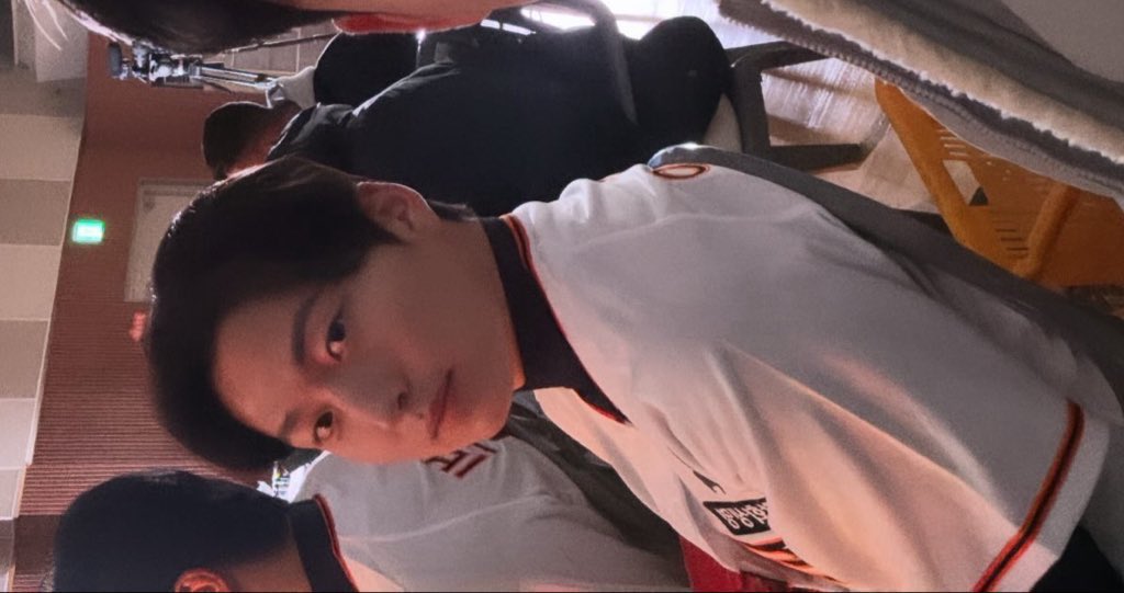 joddungee's tweet photo. 내가 응원하는 독수리 투수 68,.. https://t.co/pionpIK5tk
