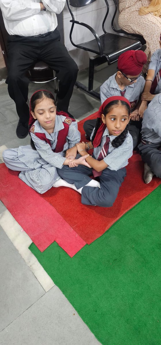 TrinityFound002's tweet photo. Empowering safety at GNC School, Sham Nagar (ID: 1514072) with support from SDM Office, West Delhi.
Live BLS & CPR demos by Trinity Foundation to build emergency readiness.
#SurakshaSathi #TrinityFoundation #BLS #CPR #ShamNagar #CommunitySafety #SDMSupport #BePrepared https://t.co/iwEuhr1MvE