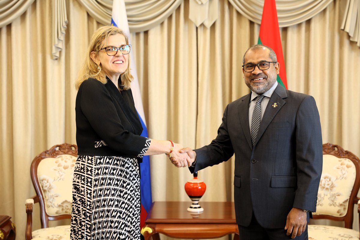 The first Non-resident Ambassador of Slovenia to the Maldives, Mateja Vodeb Ghosh paid her farewell call on me today.

I expressed deep gratitude for her invaluable contributions and services in strengthening the existing ties between #Maldives and #Slovenia.

Wishing her