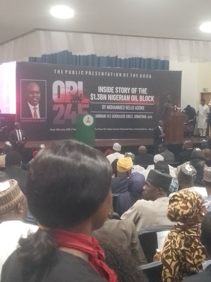 paulojohn's tweet image. At the public presentation of the book ...OPL 245... inside story 9f the 1:3 billion dollars Nigeria oil Block. By Adoke