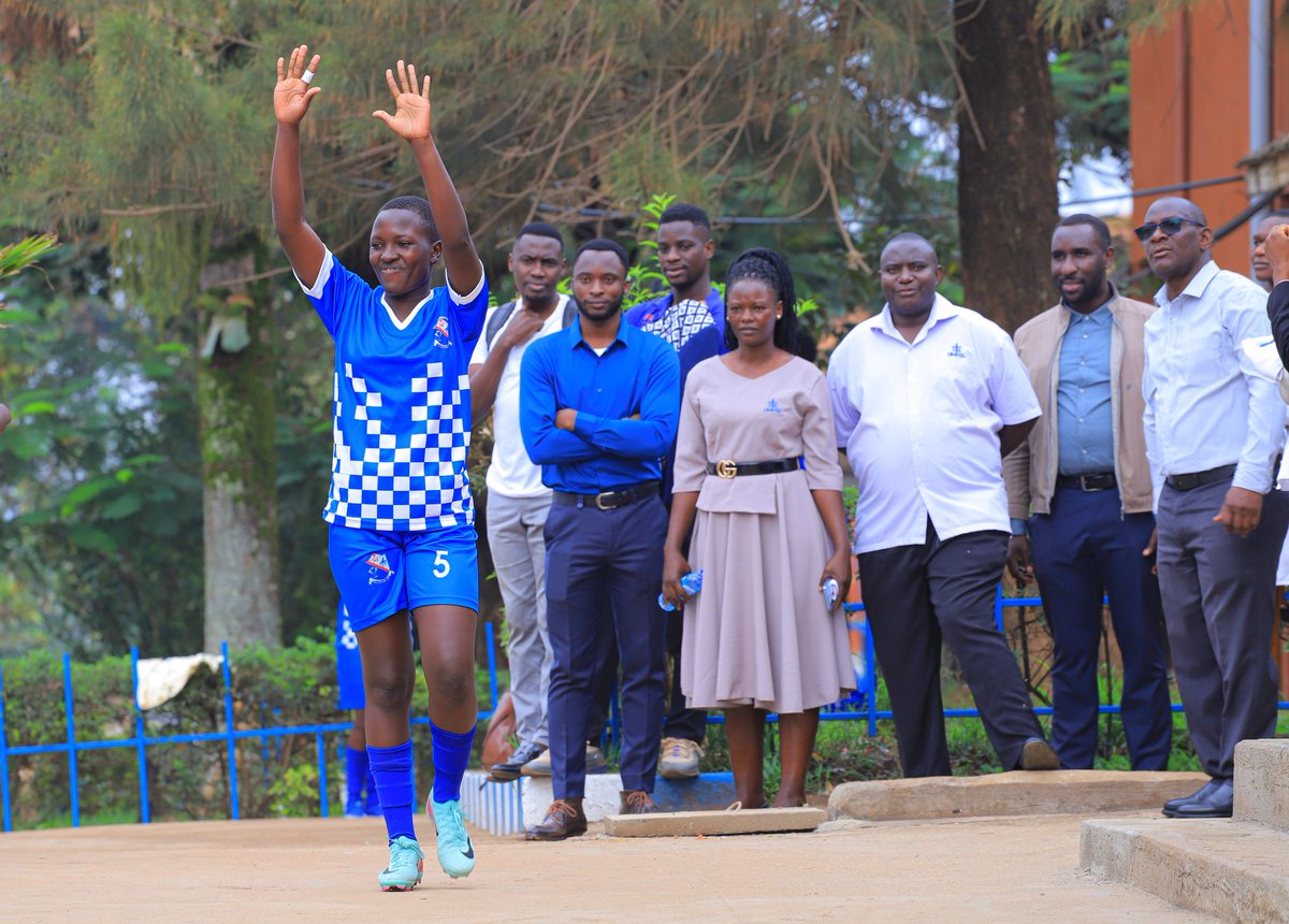 kajambo mwena 👋 
#StrongToTheFinish