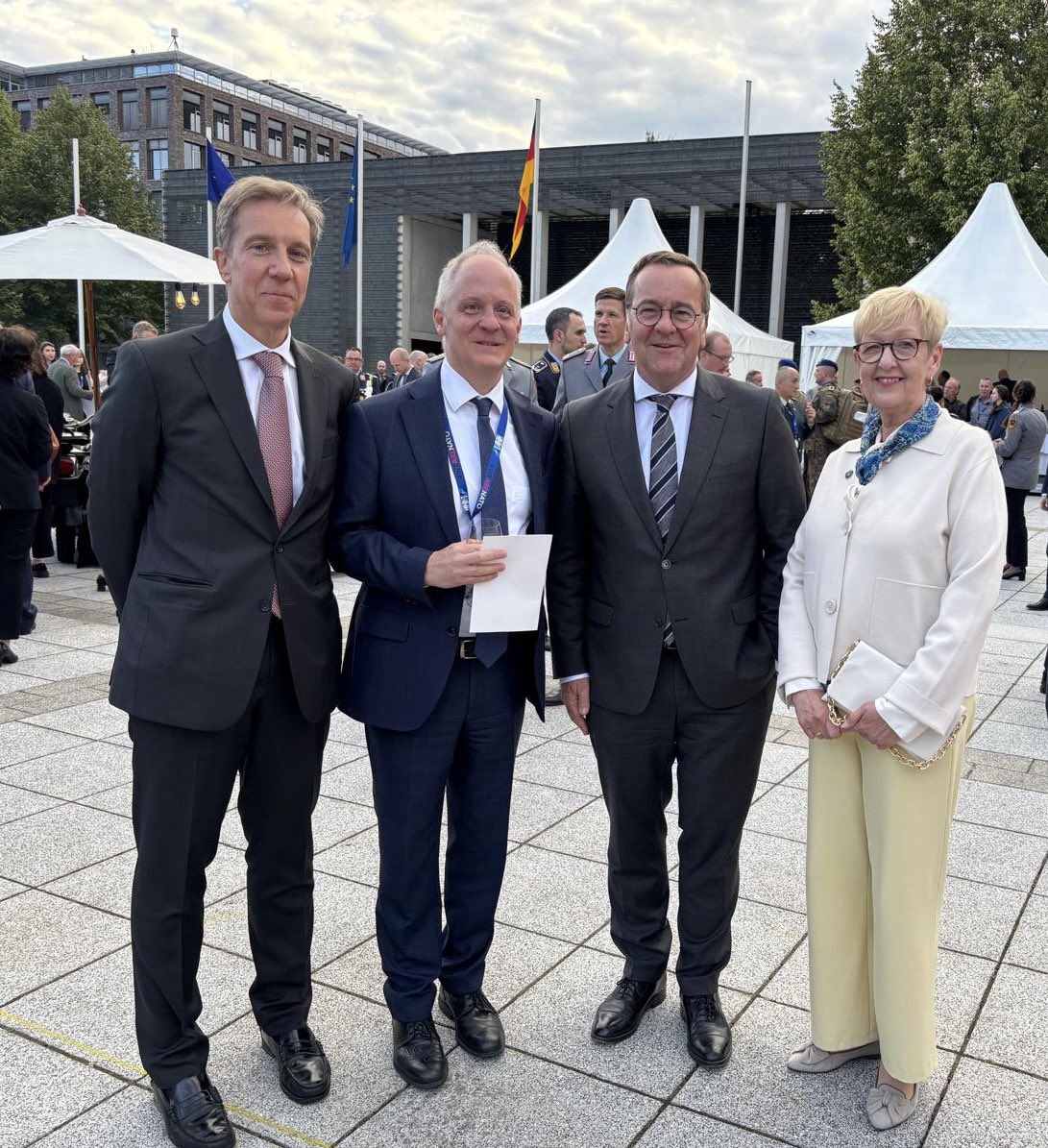 DrBabst's tweet image. Last eve the NATO ton met in Berlin to celebrate 70 years of German membership in NATO.
We can all relax: NATOs political unity is strong; the recent summit a success; Rutte an excellent diplomat and Germany possesses the will to lead.
After listening to these encouraging words…