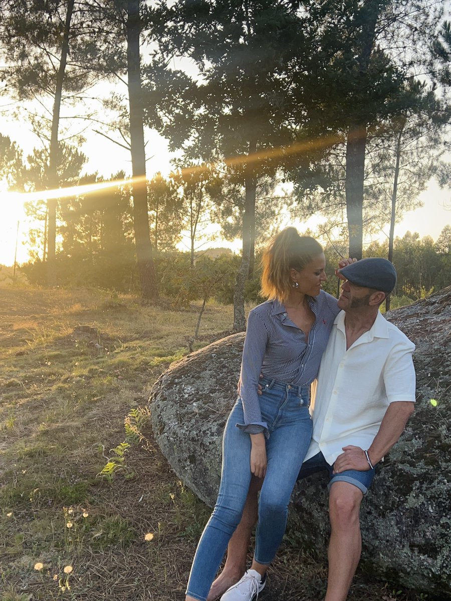 Bonitos recuerdos con mi gitana en el Parque Nacional de Portugal. 

#verano2024 #viajes #love #amor #viajesqueenamoran #pacocandela