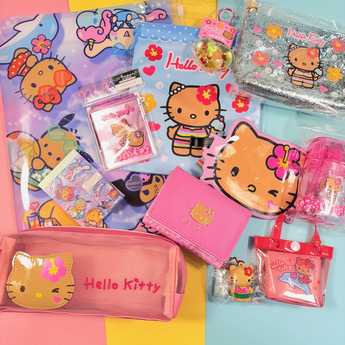 コーチャンフォーつくば店 に #日焼け した姿がかわいい！#キティ