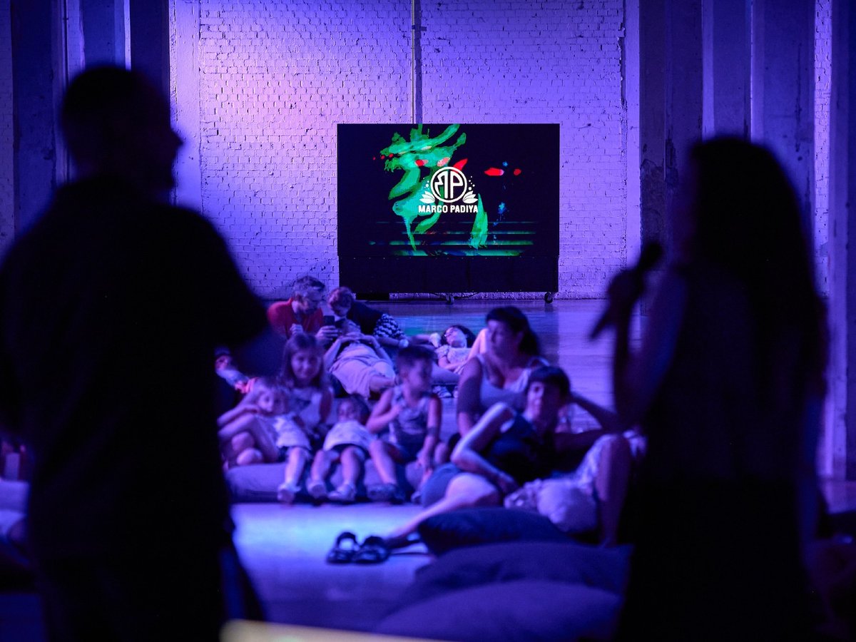 intermediae (@intermediae) on Twitter photo ๐ ยกQuรฉ bien lo pasamos el pasado jueves en #Intermediae_Matadero, junto a Marco Padiya en la sesiรณn ๐ผ๐ข๐๐๐๐ฃ๐ฉ ๐๐๐ฎ๐๐ง๐จโผ๏ธ
Escucha aquรญ sus creaciones๐ฝ
soundcloud.com/marcopadiya/seโฆ
ยกY esto ha sido sรณlo el comienzo! ยฟTe animas a venir al refugio cultural de #UnCuartoDeEstar? ๐ ยกQuรฉ bien lo pasamos el pasado jueves en #Intermediae_Matadero, junto a Marco Padiya en la sesiรณn ๐ผ๐ข๐๐๐๐ฃ๐ฉ ๐๐๐ฎ๐๐ง๐จโผ๏ธ
Escucha aquรญ sus creaciones๐ฝ
soundcloud.com/marcopadiya/seโฆ
ยกY esto ha sido sรณlo el comienzo! ยฟTe animas a venir al refugio cultural de #UnCuartoDeEstar?