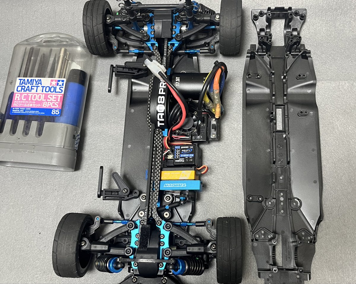 kimi_f194's tweet photo. #タミヤRC #TA08PRO
今週は少し体調悪く着手出来てませんでしたが、タミグラに向けてフルメンテナンスを開始します https://t.co/4cjs16YE9n