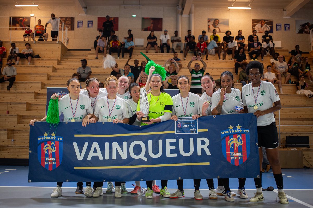🏆 𝐂𝐇𝐀𝐌𝐏𝐈𝐎𝐍𝐍𝐄𝐒 𝐃𝐄 𝐏𝐀𝐑𝐈𝐒 !

Nos Lionnes remportent la Coupe Départementale du 75 après une finale face au Paris Futsal Club (2-1) 🔥

Un titre qui récompense le travail et le développement de notre section féminine 💚

#EnsembleToutEstPossible 🦁