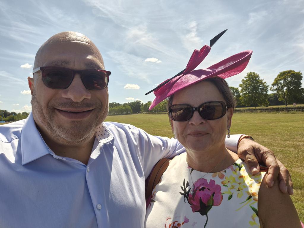 SmartSacks's tweet image. Ladies day at @NewmarketRace