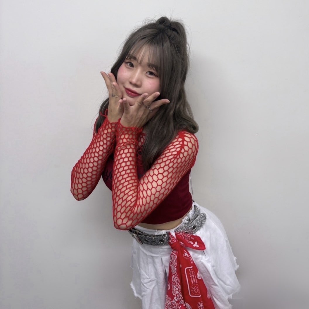nppxl0's tweet photo. ベリーグッドマン “サンキュー” TOUR2025👍🏻♥️
7/5 仙台GIGSにて、@berrygoodman88 さんのバックダンサーとして出演させていただきました🪩❤︎︎
素敵な時間と経験をありがとうございました💎
#berrygoodman #tourdancer #backupdancer https://t.co/ObsKbmfIAa