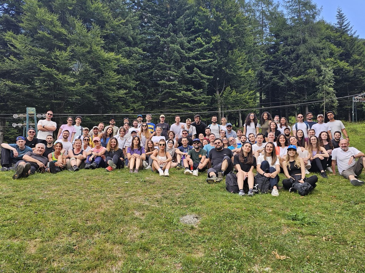 cluster_reply's tweet image. Una giornata da ricordare!!! 

Team building, adrenalina, relax e tanti sorrisi.

Proud to be #TeamClusterReply! ☀️🎢🌊

#ClusterReply #PeopleFirst #summerparty2025 #lifeatcluster