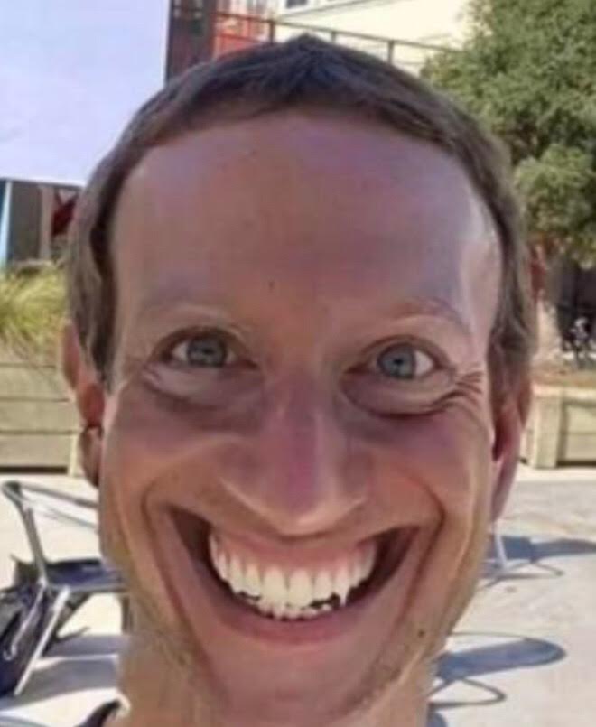 Hot take: Over-reliance on ASC &amp; Advantage+ is slowly strangling your business. 

(You're probably starting to feel this over the last month or 2-3)

That ASC fat inflated ROAS? It's a trap.

Pushing into ASC First month or two you're flying high. 

ROAS up everything's peachy.