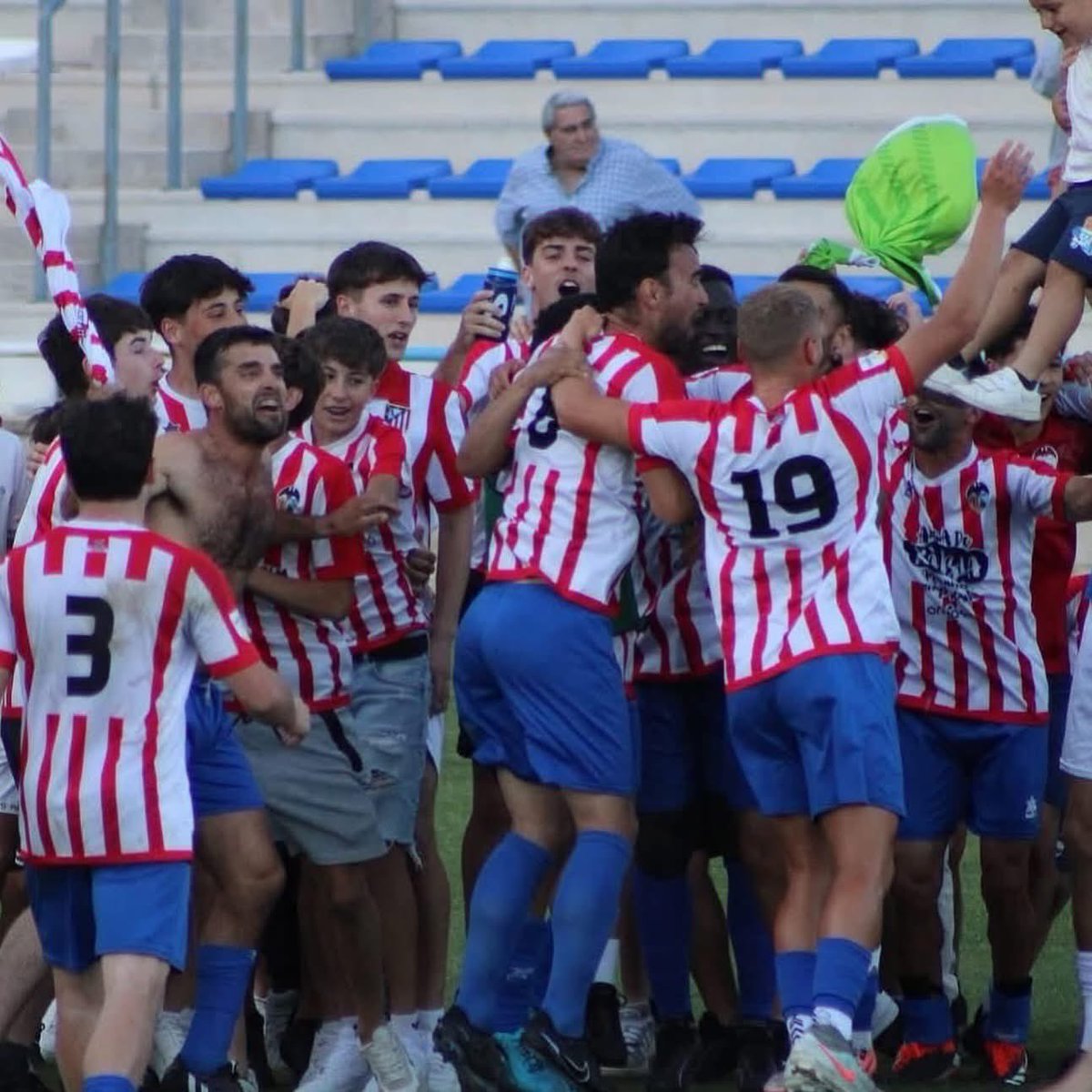 El CD Jávea 25/26 #LligaComunitat arranca la pretemporada el 1 de agosto.
Amistosos:
*Jávea- La Font 8 agosto 
*Jávea - CF Gandia 13 agosto 
*Jávea - Teulada 21 agosto
*Jávea - Calpe 23 agosto
*Atzaneta - Jávea, Oliva Nova 27 agos
*Pego - Jávea 30 agosto