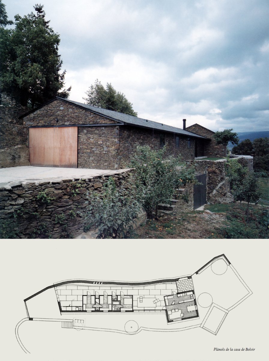 efemarq's tweet photo. #Taldiacomavui de 1941 va néixer l'arquitecte català Francesc Rius. El 1991 guanyà el Premi FAD (quan els FAD tenien prestigi i marcaven camí) per la Casa Rius-Fina (1988-90) a Bolvir, Baixa Cerdanya. Un exquisit exercici d'arquitectura moderna "invisible", integrat a l'entorn. https://t.co/tF0dfyDUyI