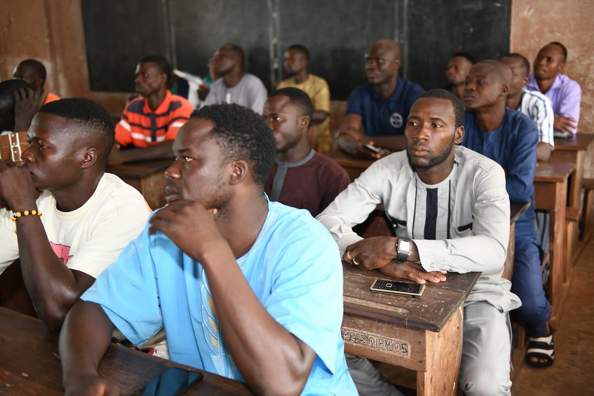 unfpa_benin's tweet image. #JournéeMondialeDeLaPopulation 2025!
Les activités se poursuivent dans le cadre de la Semaine de la population à Ouaké, avec les sensibilisations des populations des arrondissements de Sèmèrè, Ouaké et Badjoudè sur le thème de la journée avec l'appui de @unfpa_benin
#WPD2025