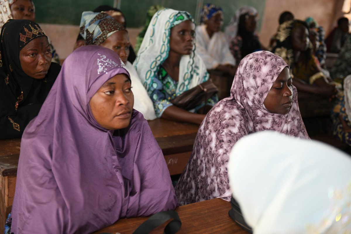 unfpa_benin's tweet image. #JournéeMondialeDeLaPopulation 2025!
Les activités se poursuivent dans le cadre de la Semaine de la population à Ouaké, avec les sensibilisations des populations des arrondissements de Sèmèrè, Ouaké et Badjoudè sur le thème de la journée avec l'appui de @unfpa_benin
#WPD2025