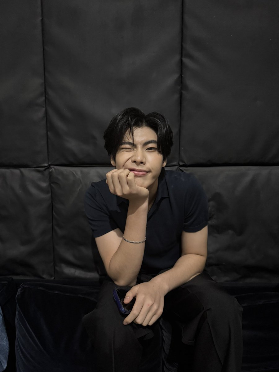 tthi_eks's tweet image. Wow

FITTING DUANG WITH YOU
#Fittingด้วงกับเธอ
